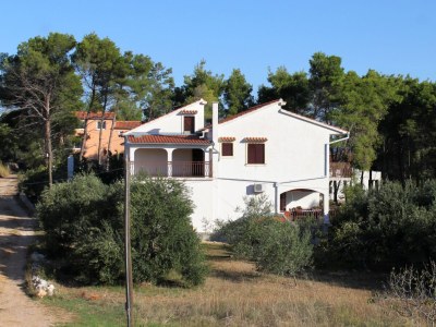 Apartment Two bedroom apartment near beach Tkon, Pašman A-698-b - Outdoor photo 4