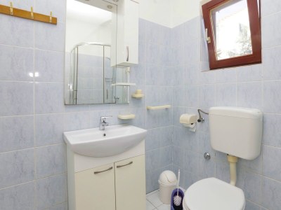 Apartment Two bedroom apartment near beach Jezera, Murter A-796-a - Outdoor photo 32