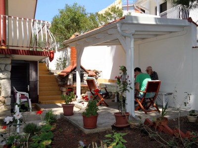 Apartment Two bedroom apartment with terrace and sea view Zavala, Hvar A-594-b - Outdoor photo 12