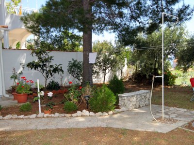 Apartment Two bedroom apartment with terrace and sea view Zavala, Hvar A-594-b - Outdoor photo 15