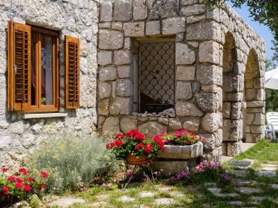 Apartment Two bedroom apartment with air-conditioning Punta križa, Cres A-867-a - Outdoor photo 13