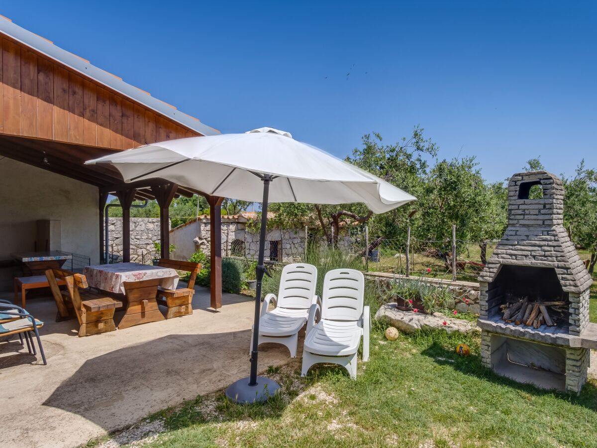 Apartment One bedroom apartment with terrace Punta križa, Cres A-867-b - Outdoor photo 3