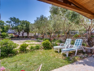 Apartment One bedroom apartment with terrace Punta križa, Cres A-867-b - Outdoor photo 34