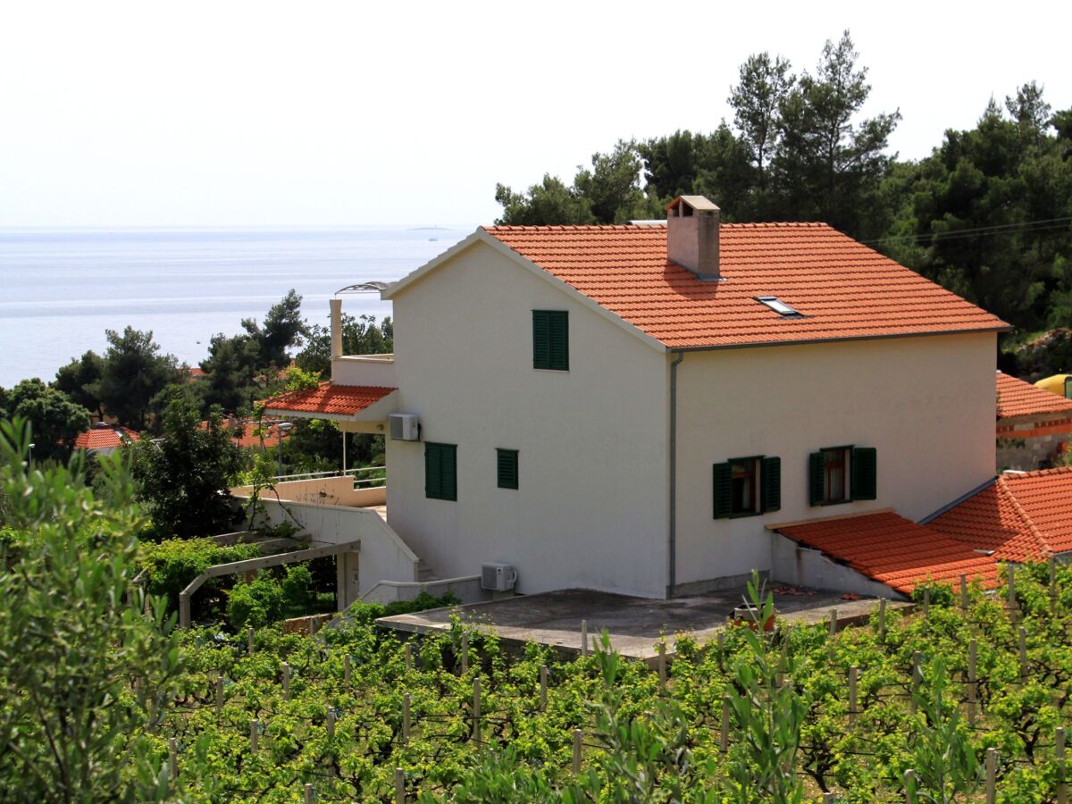 Apartment One bedroom apartment with terrace and sea view Ivan Dolac, Hvar A-592-c - Outdoor photo 4