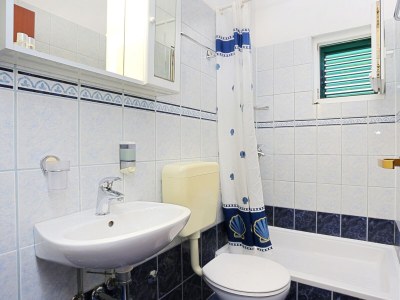 Apartment One bedroom apartment near beach Medići, Omiš A-1047-a - Outdoor photo 35