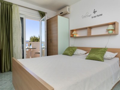 Apartment Studio flat near beach Medići, Omiš AS-1047-c in Mimice - Apartment