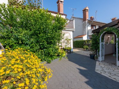 Apartment Studio flat with terrace Rovinj AS-2288-a - Outdoor photo 7