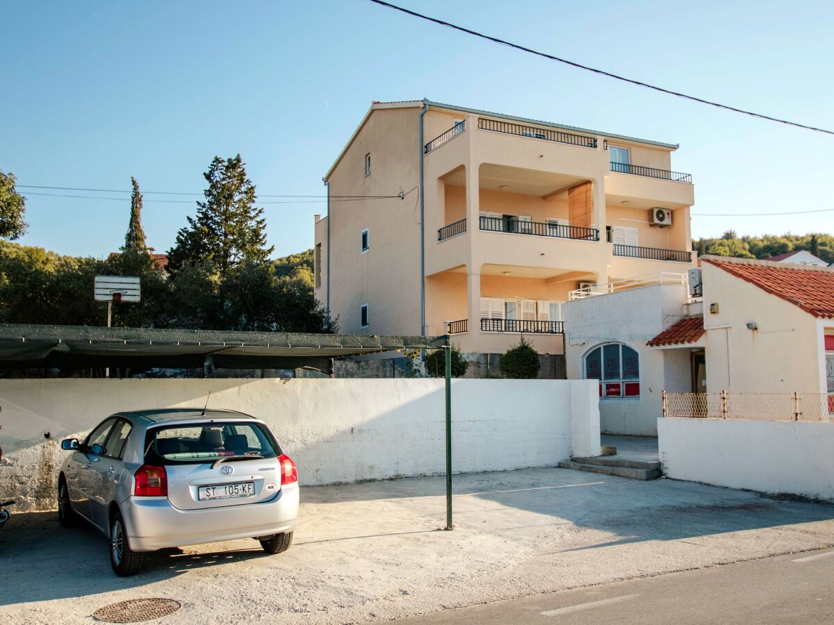 Apartment Two bedroom apartment near beach Arbanija, Čiovo A-1122-b - Outdoor photo 5