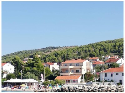 Apartment Two bedroom apartment near beach Arbanija, Čiovo A-1122-b - Outdoor photo 3