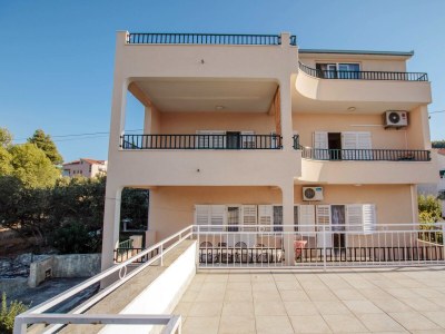 Apartment Two bedroom apartment near beach Arbanija, Čiovo A-1122-b - Outdoor photo 4