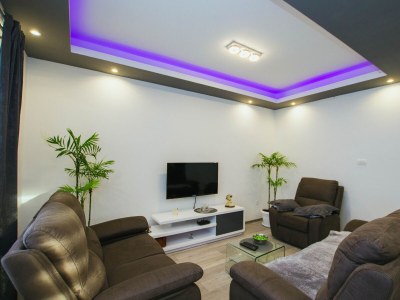 Apartment Two bedroom apartment near beach Arbanija, Čiovo A-1122-b - Outdoor photo 9