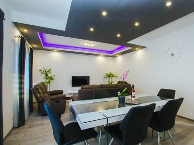 Apartment Two bedroom apartment near beach Arbanija, Čiovo A-1122-b - Outdoor photo 11