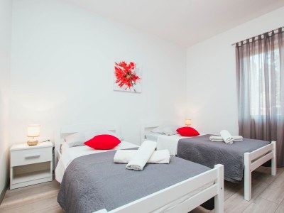 Apartment Two bedroom apartment near beach Arbanija, Čiovo A-1122-b - Outdoor photo 22