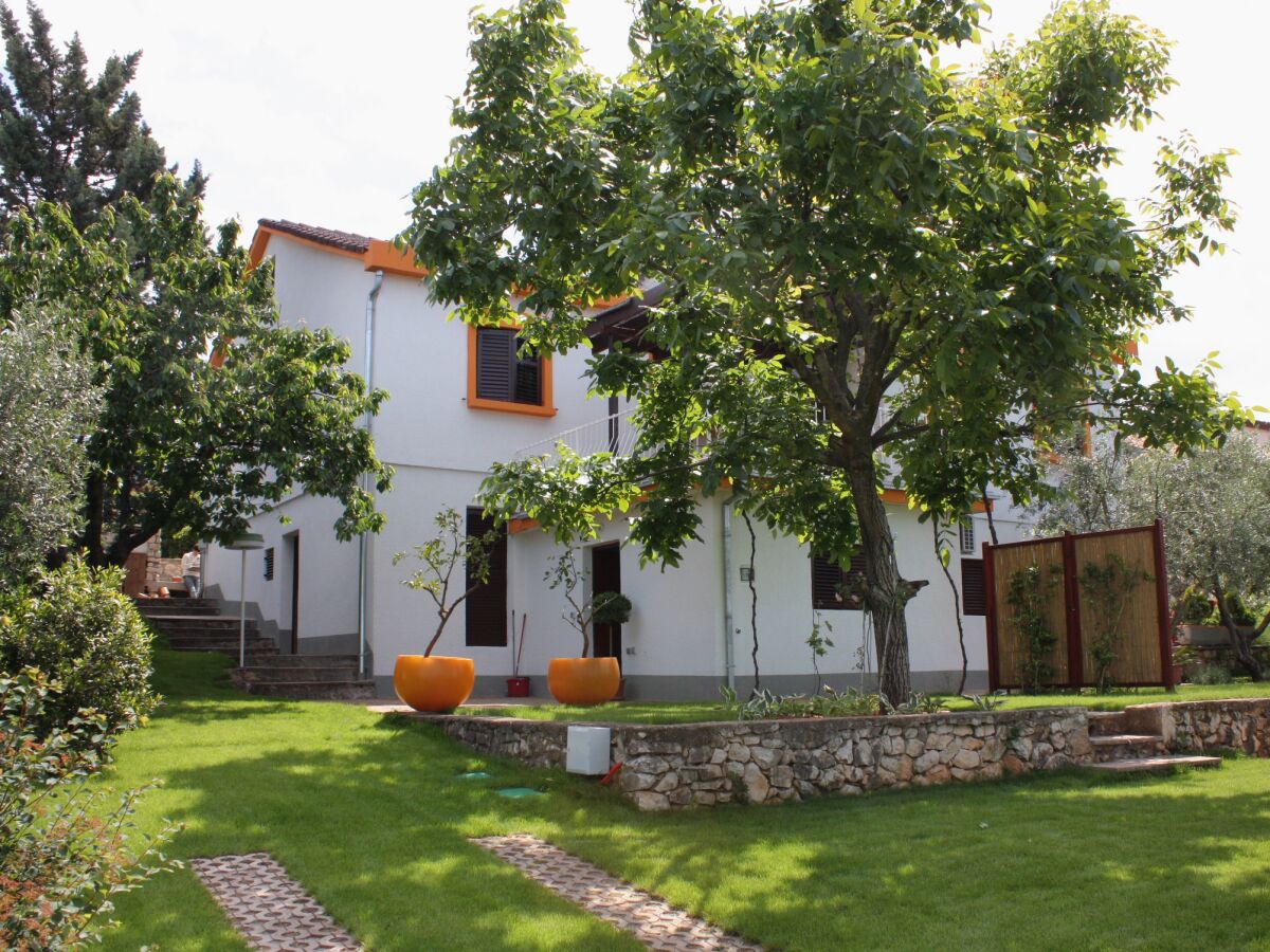 Apartment Two bedroom apartment with terrace Njivice, Krk A-2391-b - Outdoor photo 3