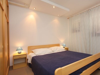 Apartment Two bedroom apartment with terrace Njivice, Krk A-2391-b - Outdoor photo 27