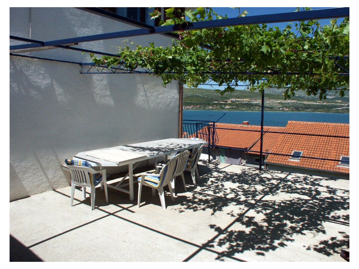 Apartment Two bedroom apartment with balcony and sea view Mastrinka, Čiovo A-2049-d - Outdoor photo 5