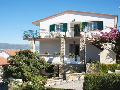 Apartment Two bedroom apartment with balcony and sea view Mastrinka, Čiovo A-2049-d - Outdoor photo 2