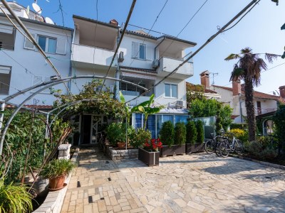 Apartment One bedroom apartment with terrace Rovinj A-2243-f - Outdoor photo 2