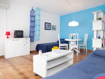 Apartment One bedroom apartment with terrace and sea view Rastići, Čiovo A-2104-b - Outdoor photo 16