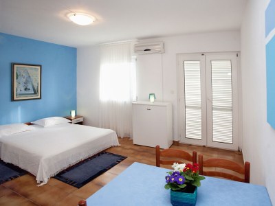 Apartment Studio flat with terrace and sea view Rastići, Čiovo AS-2104-b - Outdoor photo 19