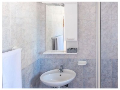 Apartment Two bedroom apartment with terrace and sea view Povljana, Pag A-233-b - Outdoor photo 13