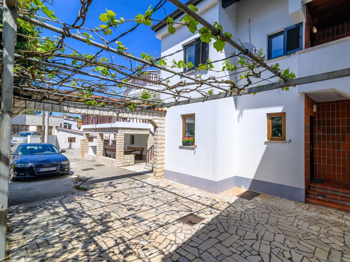 Apartment One bedroom apartment with terrace Premantura, Medulin A-2228-b - Outdoor photo 3