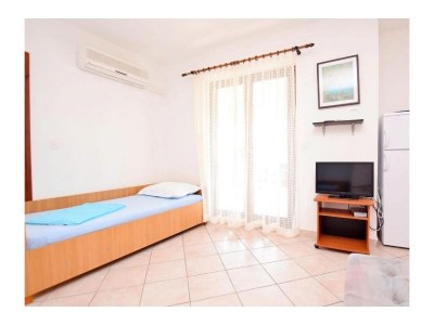 Apartment One bedroom apartment with terrace Sabunike, Zadar A-19695-a - Outdoor photo 6