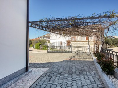 Apartment One bedroom apartment with terrace Rogoznica A-19367-a - Outdoor photo 9