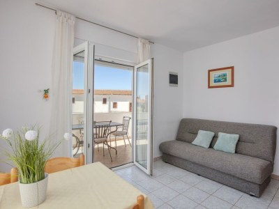 Apartment One bedroom apartment with terrace Rogoznica A-19367-a - Outdoor photo 15