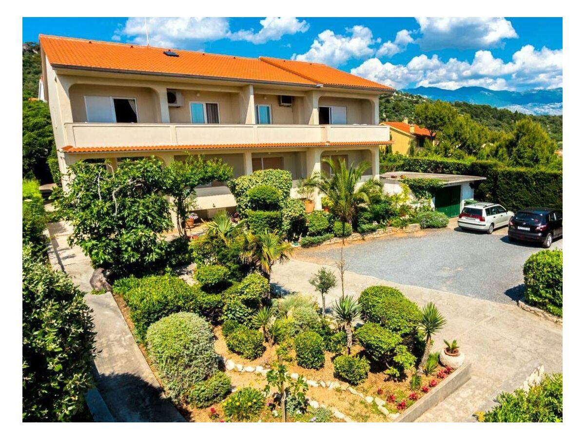 Apartment Two bedroom apartment with terrace and sea view Barbat, Rab A-21809-b