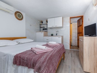 Apartment Studio flat with terrace and sea view Lokva Rogoznica, Omiš AS-24321-a - Outdoor photo 17