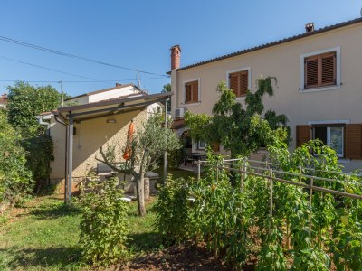 Apartment Two bedroom apartment with terrace Poreč A-2216-a - Outdoor photo 4