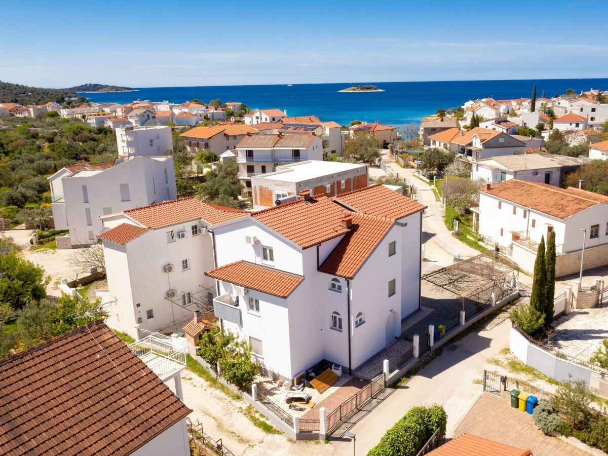 Apartment Studio flat with balcony Rogoznica AS-19367-a