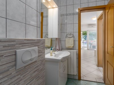 Apartment One bedroom apartment with terrace Poreč A-2216-c - Outdoor photo 22