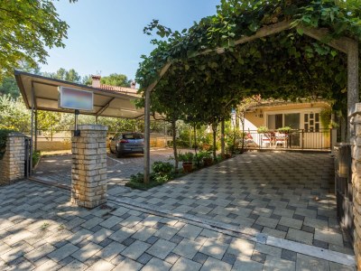 Apartment Studio flat with terrace Poreč AS-2216-a - Outdoor photo 8