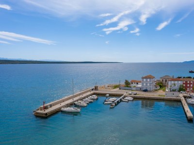Apartment Two bedroom apartment near beach Nerezine, Lošinj A-7963-a - Outdoor photo 6
