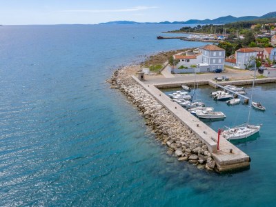 Apartment Two bedroom apartment near beach Nerezine, Lošinj A-7963-a - Outdoor photo 8