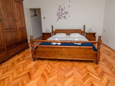 Apartment Two bedroom apartment near beach Nerezine, Lošinj A-7963-a - Outdoor photo 17