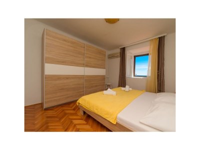 Apartment Two bedroom apartment near beach Nerezine, Lošinj A-7963-a - Outdoor photo 20