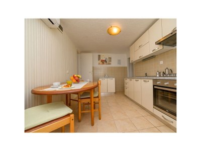 Apartment One bedroom apartment near beach Nerezine, Lošinj A-7963-b - Outdoor photo 12