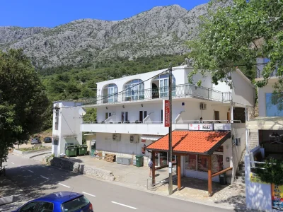 Apartment Two bedroom apartment with balcony and sea view Živogošće - Porat, Makarska A-18218-b in Igrane - Apartment