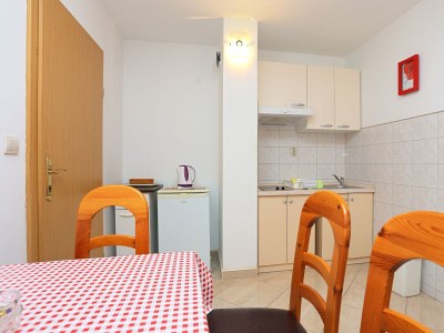 Apartment Two bedroom apartment with balcony and sea view Živogošće - Porat, Makarska A-18218-b - Outdoor photo 7