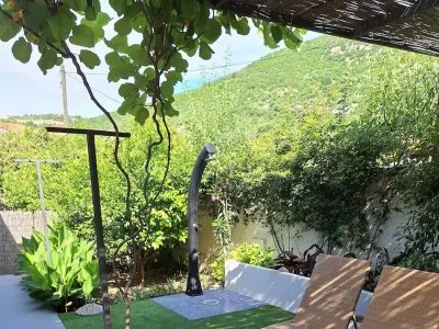 Apartment Two bedroom apartment with terrace Mokošica, Dubrovnik A-22793-a - Outdoor photo 3