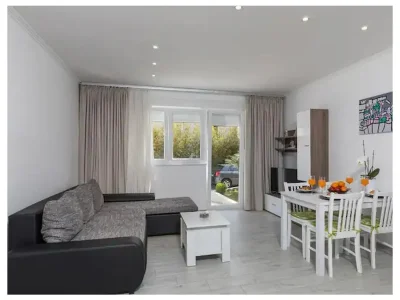 Apartment Two bedroom apartment with terrace Mokošica, Dubrovnik A-22793-a - Outdoor photo 8