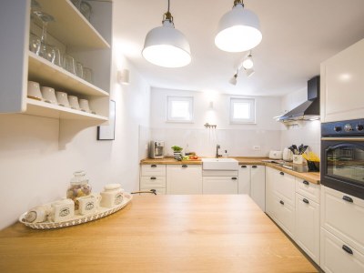 Apartment Four-bedroom apartment near beach Pisak, Omiš A-1067-a - Outdoor photo 2