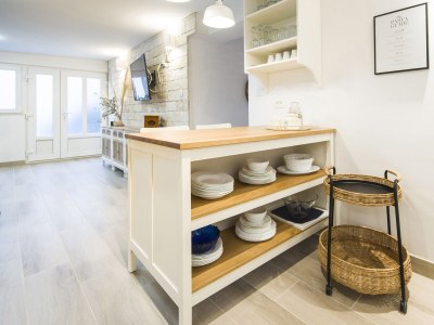 Apartment Four-bedroom apartment near beach Pisak, Omiš A-1067-a - Outdoor photo 4