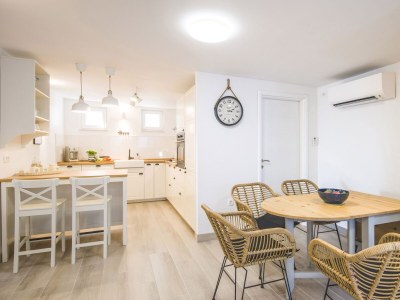 Apartment Four-bedroom apartment near beach Pisak, Omiš A-1067-a - Outdoor photo 52