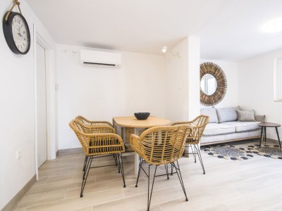 Apartment Four-bedroom apartment near beach Pisak, Omiš A-1067-a - Outdoor photo 56