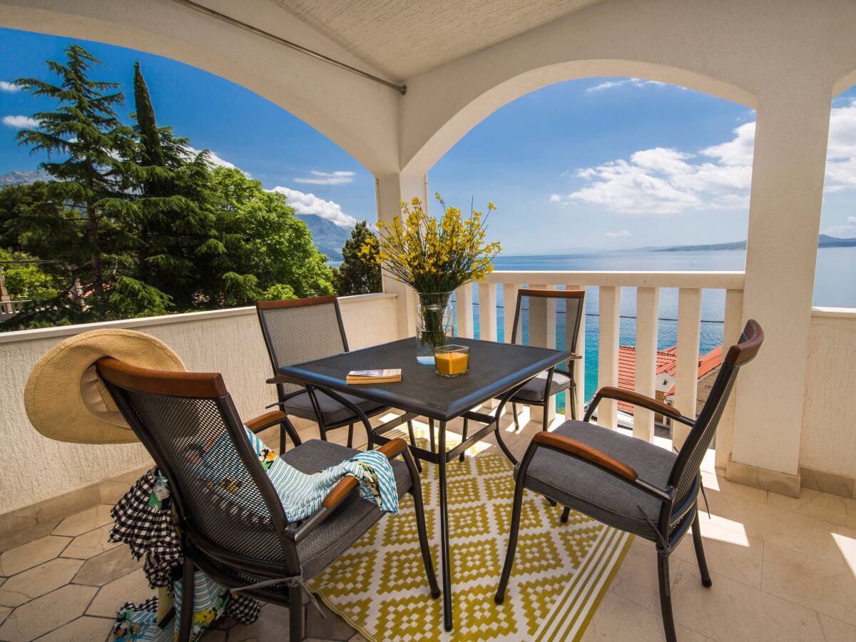 Apartment One bedroom apartment near beach Pisak, Omiš A-1067-b