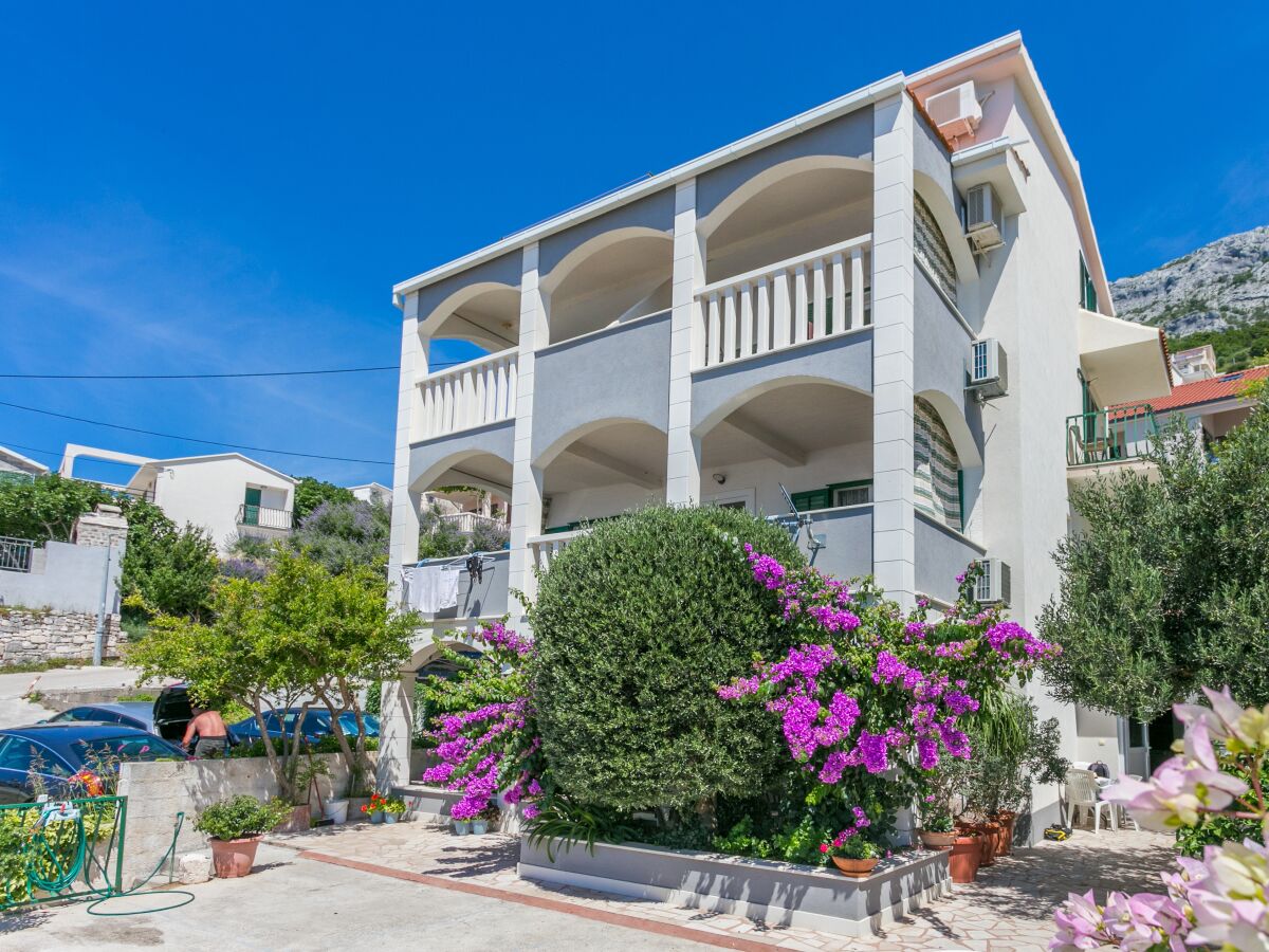 Apartment One bedroom apartment near beach Pisak, Omiš A-1067-b - Outdoor photo 4